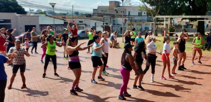 Aulas gratuitas de zumba, alongamento e ginástica funcional em Araxá