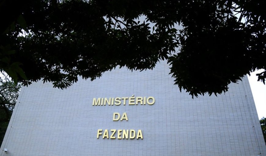 Mundo terá crescimento moderado em 2025 e queda da inflação continuará, diz Fazenda