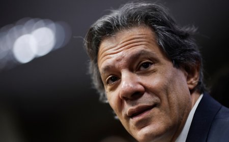 Haddad ativa “modo jovem” em podcast para falar de Pix e imposto das blusinhas