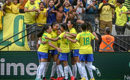 Arthur Elias convoca seleção feminina para 2 amistosos contra os EUA