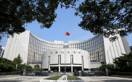China chama tarifas de “bullying” e pede que os outros continuem com consultas