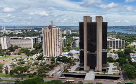 Dívida pública bruta vai a 76,2% em fevereiro após déficit menor, mostra BC