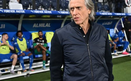 Jorge Jesus deixa o comando do Al-Hilal