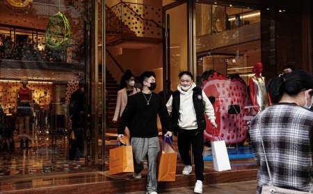 PMI/Caixin: Crescimento de serviços na China tem menor nível em 7 meses por tarifas