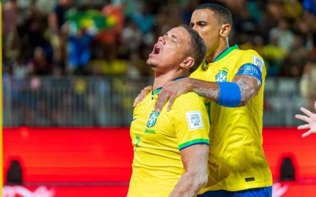 Copa do Mundo de beach soccer: Brasil goleia Omã por 11 a 1