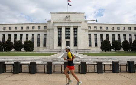 Fed fala em incertezas, recomenda cautela e economistas debatem possível recessão