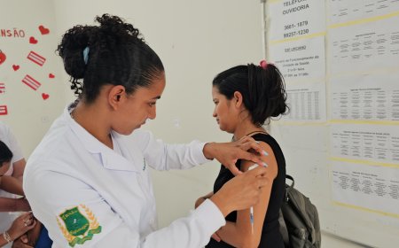 Mais de 1.300 pessoas se vacinaram contra a gripe no Dia D em Araxá