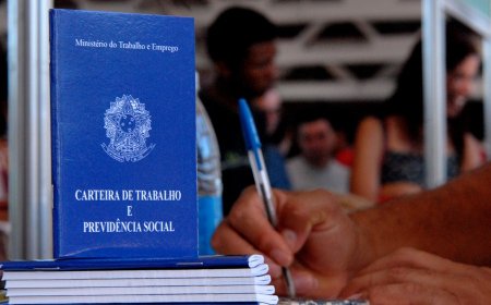 Emprego estável e renda em alta. Por que dados positivos carregam riscos à economia?