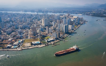 Porto de Santos registra a maior movimentação de cargas da história em maio de 2025