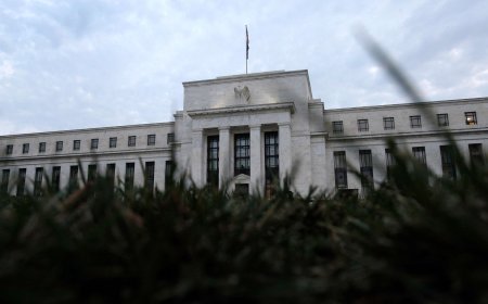 Autoridades do Fed preveem dois cortes na taxa de juros em 2025