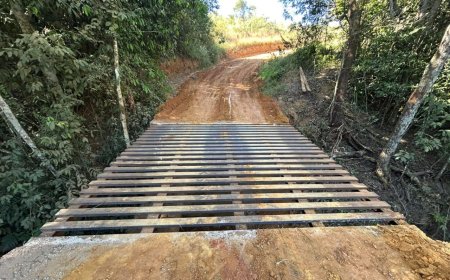 Ponte na região do Morro da Mesa é substituída por estrutura de metal