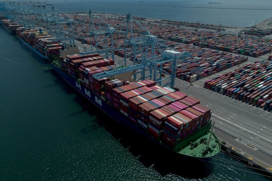 Pós-tarifaço: Déficit comercial dos EUA tomba 55,5% em abril, a US$ 61,62 bilhões