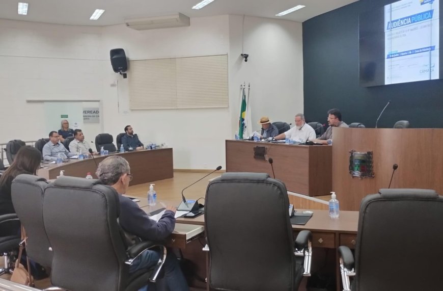 Lei de Diretrizes Orçamentárias 2026 é debatida na Câmara