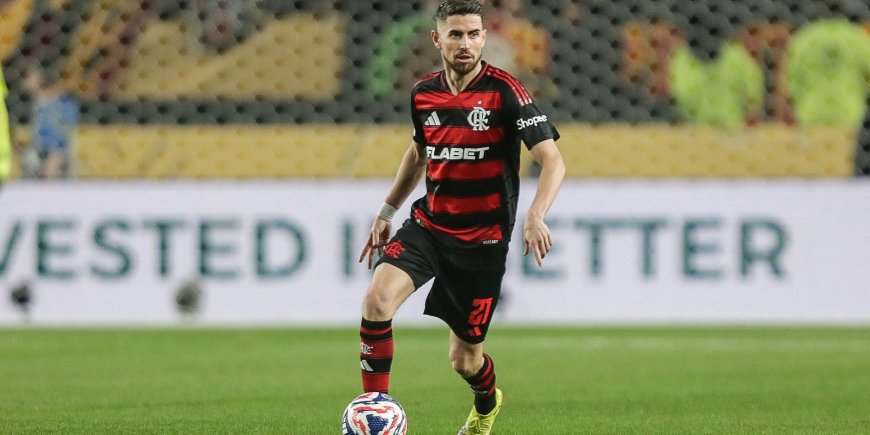 Flamengo encara Bayern por vaga nas quartas do Mundial