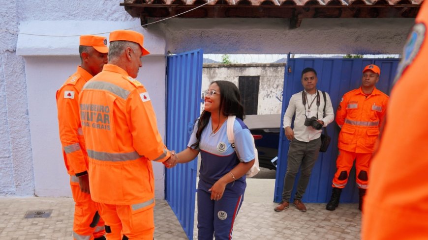 Governo de Minas consulta comunidade escolar sobre o programa Escolas Cívico-Militares