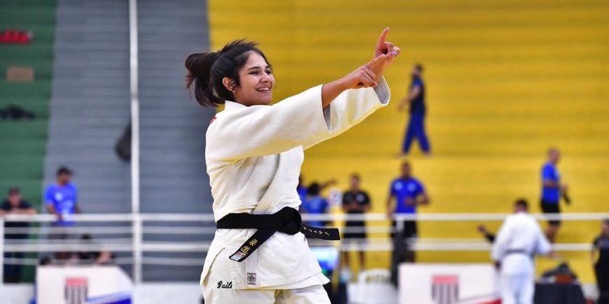 Jogos Mundiais Universitários: Beatriz Freitas fatura 3ª prata do país