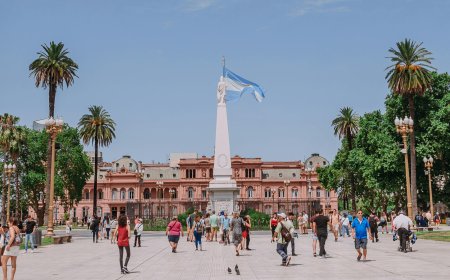 FMI libera US$ 2 bilhões para Argentina após primeira revisão de acordo estendido