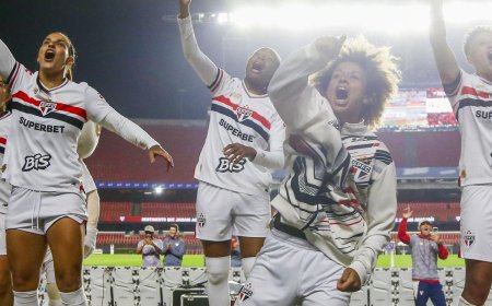 São Paulo bate Ferroviária e avança à semi do Brasileirão Feminino