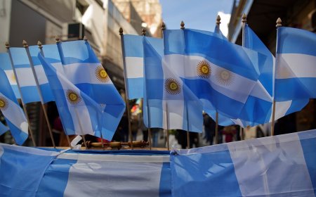 PIB da Argentina encolhe pelo 2º mês seguido em junho, com queda de 0,7% ante maio