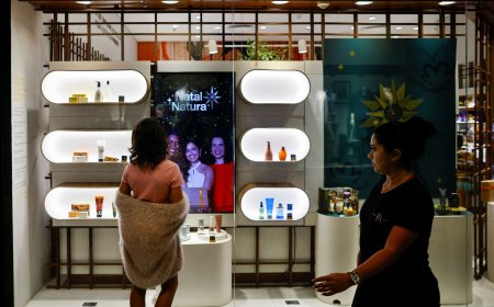 Confiança do consumidor do Brasil volta a cair em agosto com piora das expectativas