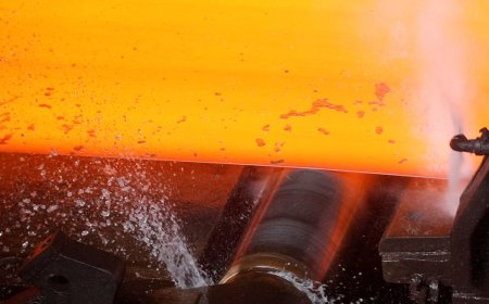 Siderúrgicas podem perder até 37 mil empregos com importações de aço e tarifaço