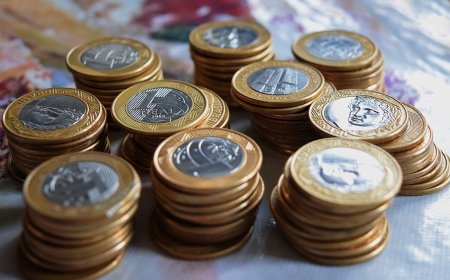 Proposta do Orçamento de 2026 prevê salário mínimo de R$ 1.631