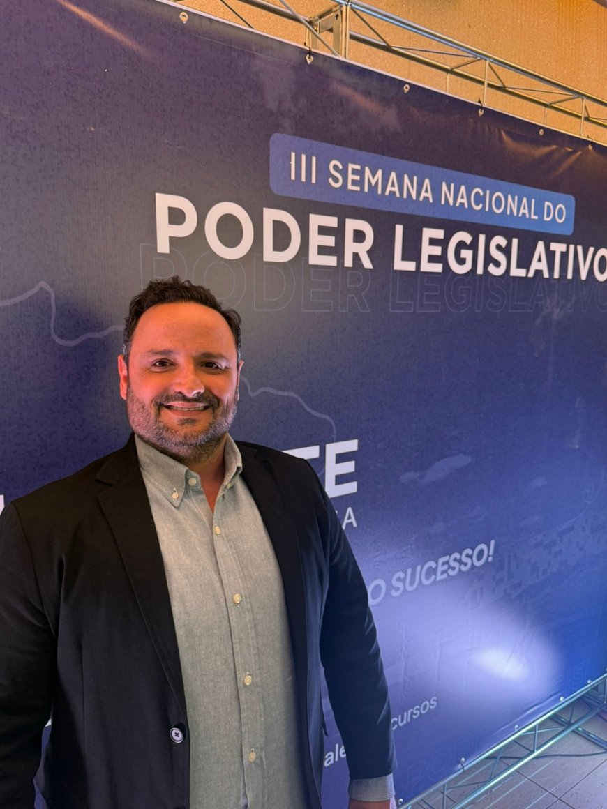 Rodrigo do Comercial Aeroporto participa de encontro em Brasília