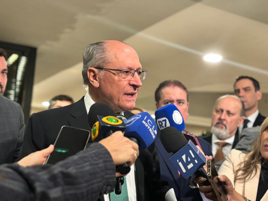 “É ganha-ganha”, diz Alckmin ao defender exportações brasileiras para México e Canadá