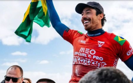 Yago Dora dá show, bate americano  e conquista mundial de surfe