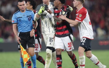 Conmebol anula 2º amarelo e libera Plata para defender o Flamengo