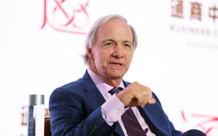 Ray Dalio alerta para risco da ordem monetária dos EUA diante do aumento da dívida