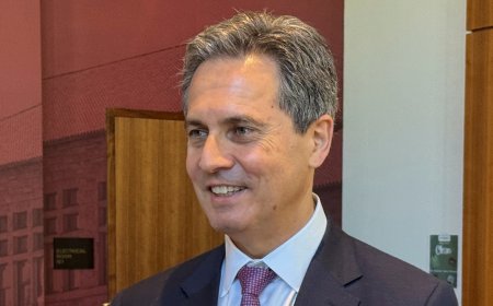 Presidente do Fed de St. Louis vê espaço limitado para novos cortes de juros nos EUA