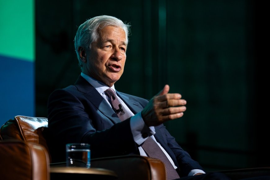 CEO do JPMorgan, Jamie Dimon diz que a economia dos EUA “está enfraquecendo”