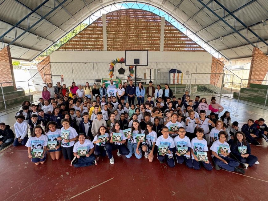 “Dona Gabriela” dá início ao projeto Raízes do Futuro com Raphael Rios