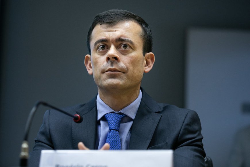 Ceron critica “penalização” de agências de rating e vê grau de investimento em 2027