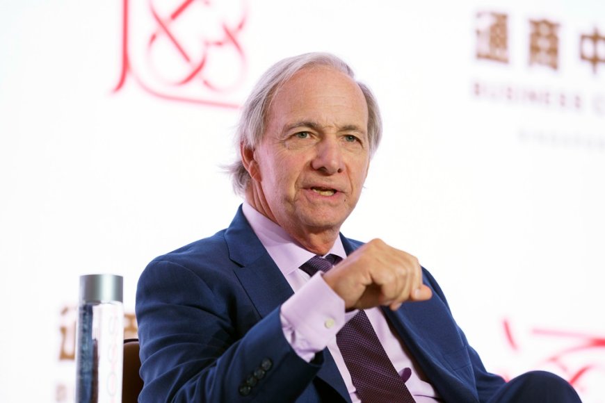Ray Dalio alerta para risco da ordem monetária dos EUA diante do aumento da dívida