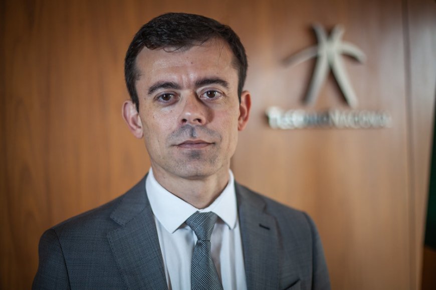 Brasil é “bola da vez” em interesse por títulos em dólar, diz secretário do Tesouro