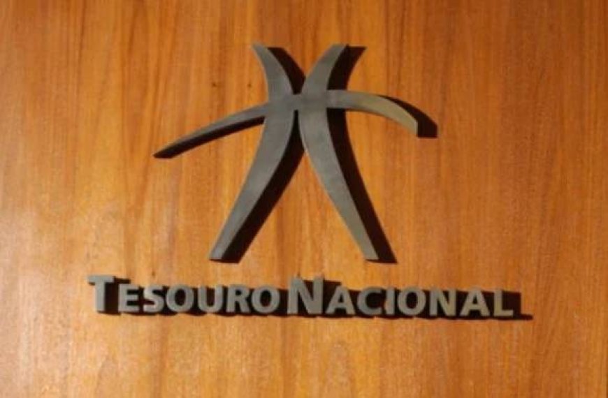 Dívida pública federal sobe 2,59% em agosto e Tesouro eleva projeção para estoque