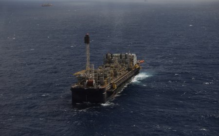 Petrobras arremata 2 de 7 blocos ofertados em leilão do pré-sal da ANP
