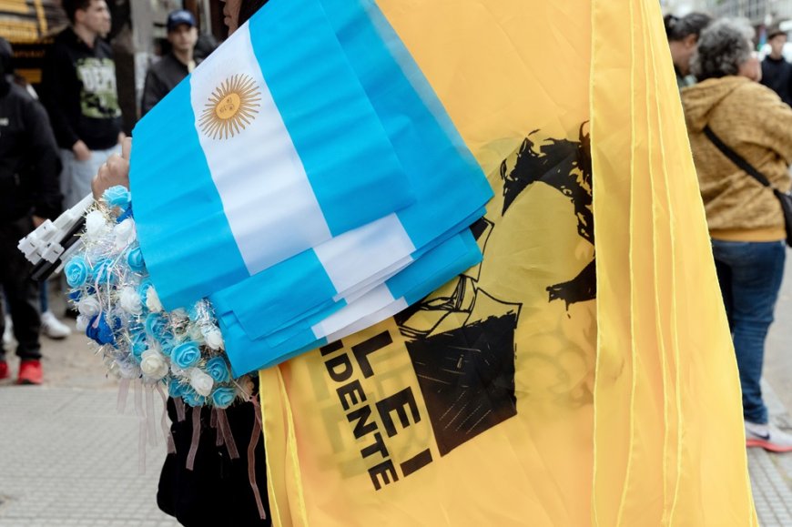 Taxas de juros de curto prazo na Argentina disparam para 87% em meio à crise do peso