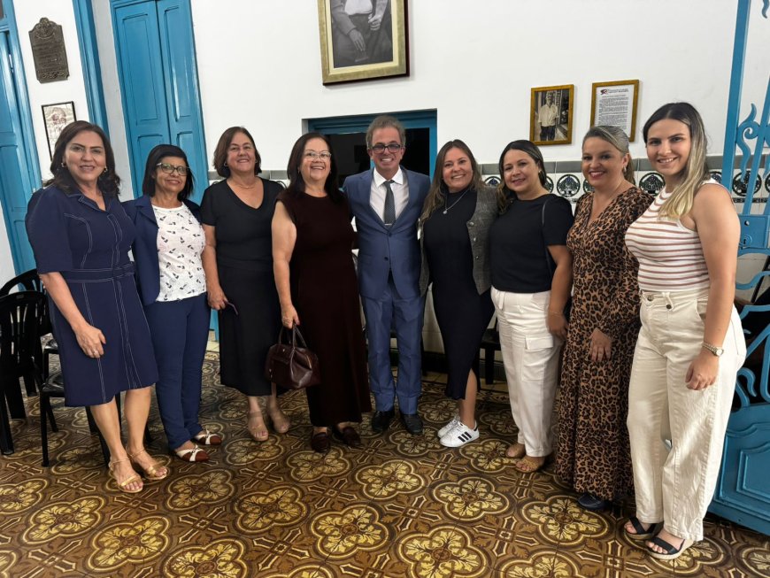 Renato Zupo realiza doação de Livros para escolas municipais de Araxá