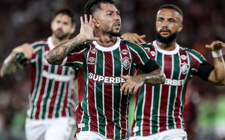 Em um clássico movimentado, Fluminense derrota Flamengo no Maracanã