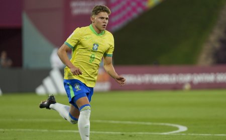 Brasil marca no último minuto e garante vaga na semi do Mundial Sub-17