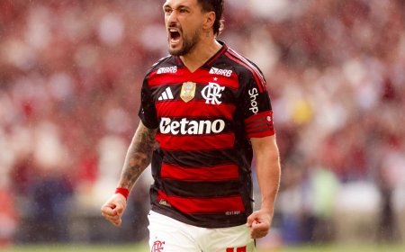 Arrascaeta é escolhido como craque do Prêmio Brasileirão 2025