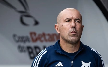 Cruzeiro anuncia saída de Leonardo Jardim após revés na Copa do Brasil