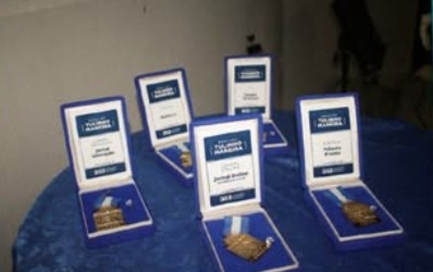 Associação da Imprensa Araxaense homenageia destaques de 2025