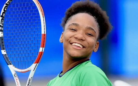 Vitória Miranda é eleita a melhor tenista jovem da temporada 2025