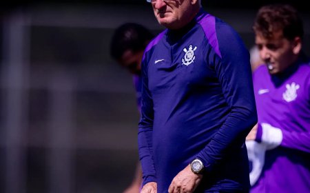 Corinthians demite Dorival Júnior após derrota para o Internacional