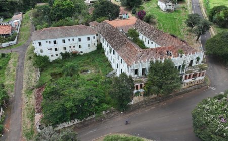 Prefeitura reabre leilão do Hotel
