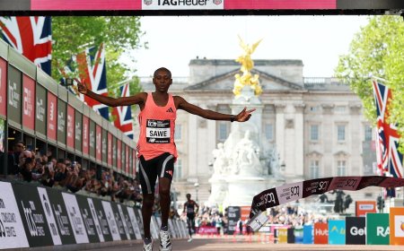 Queniano se torna primeiro atleta a correr maratona abaixo de 2 horas